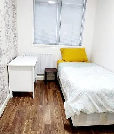 Holiday Apartment Abbey Wood Exterior photo